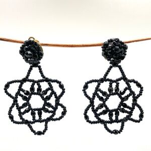 Vintage Black Bead Flower Design Drop Dangle Clip Earrings